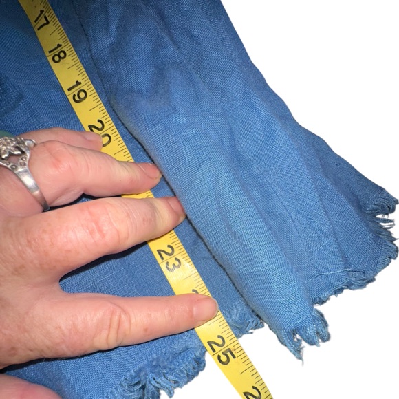 Boden size 12 blue linen skirt with pleats Attached cotton slip VGUC.raw edges - Picture 9 of 9